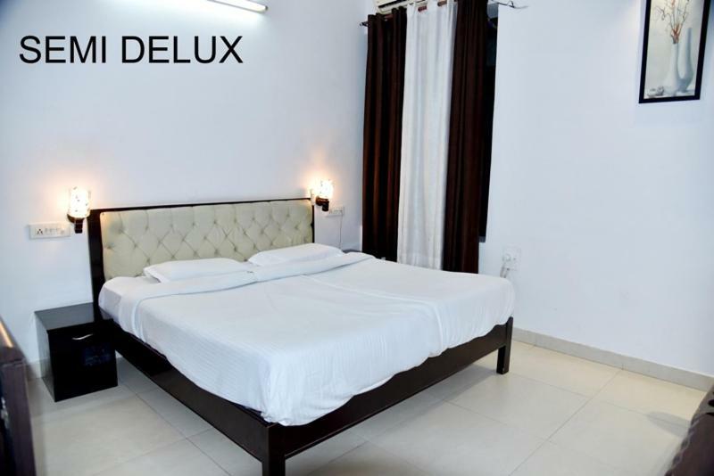 Hotel Royal Classic Bareilly Luaran gambar