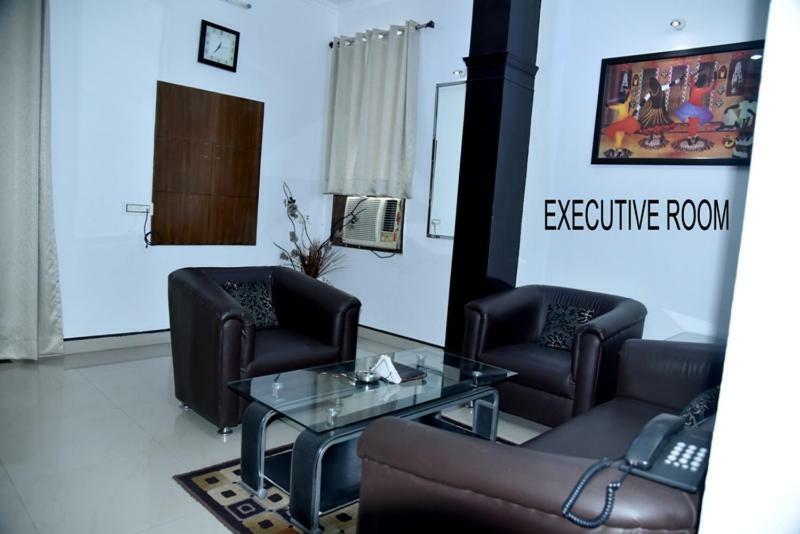 Hotel Royal Classic Bareilly Luaran gambar